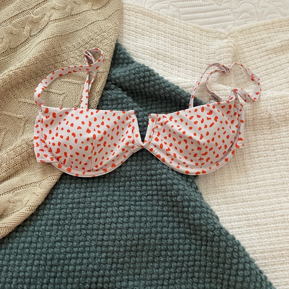 Bikini top